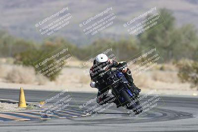 media/Oct-30-2025-Racers Edge (Thu) [[dabbdaf680]]/3-B Group/Session 1 (Turn 5)/